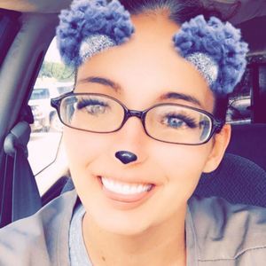 Meet your Posher, Hailey